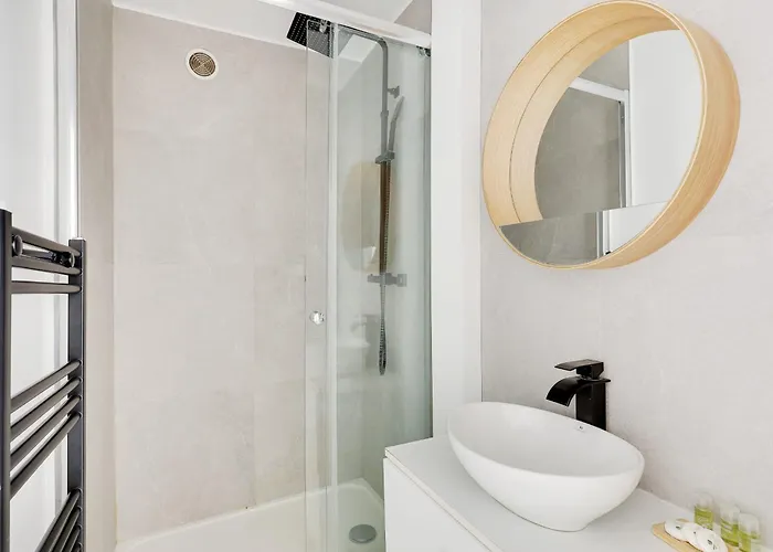 10 - Luxury Flat L024 Париж
